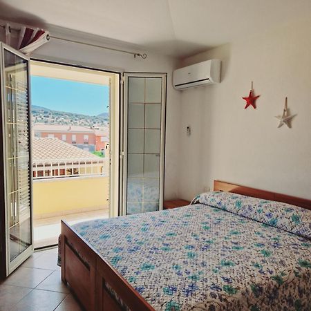 Affittacamere Sofy Villasimius Exterior foto
