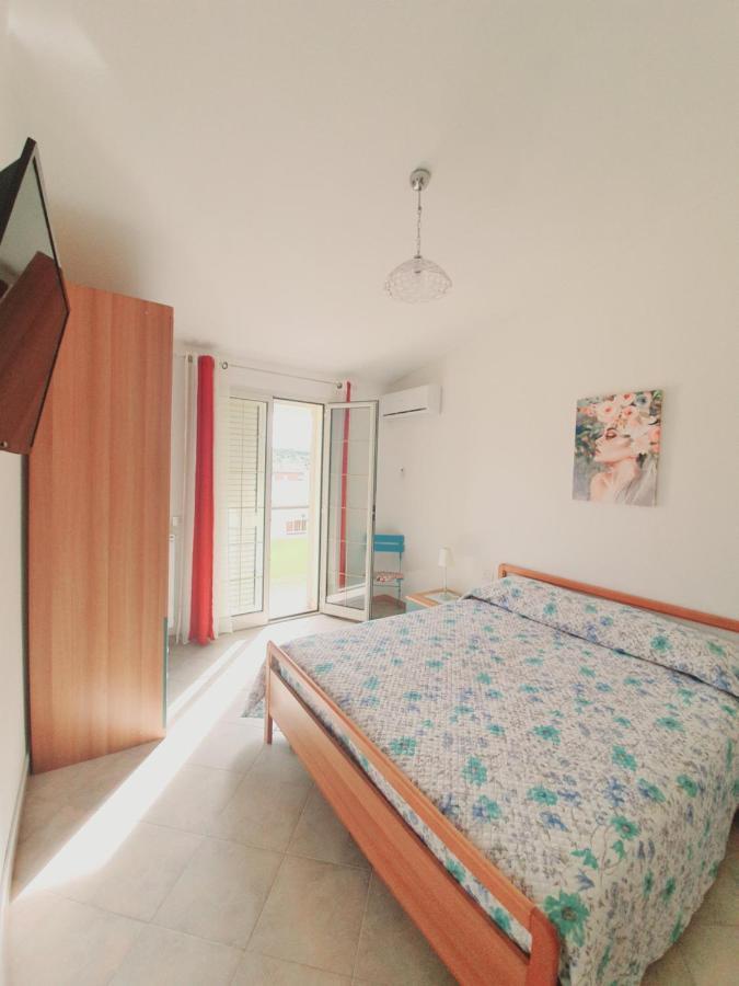 Affittacamere Sofy Villasimius Exterior foto